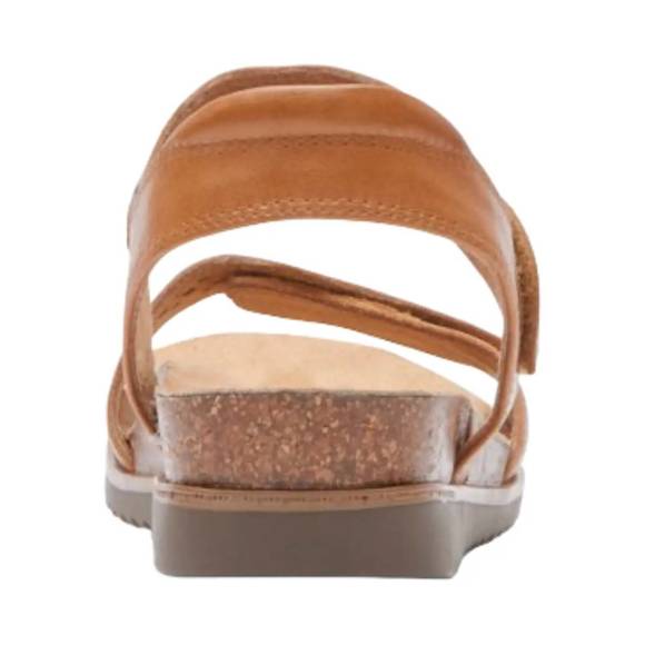 NEW COBB HILL women's may wave strap sandal - extra wide width in tan - Picture 4 of 4